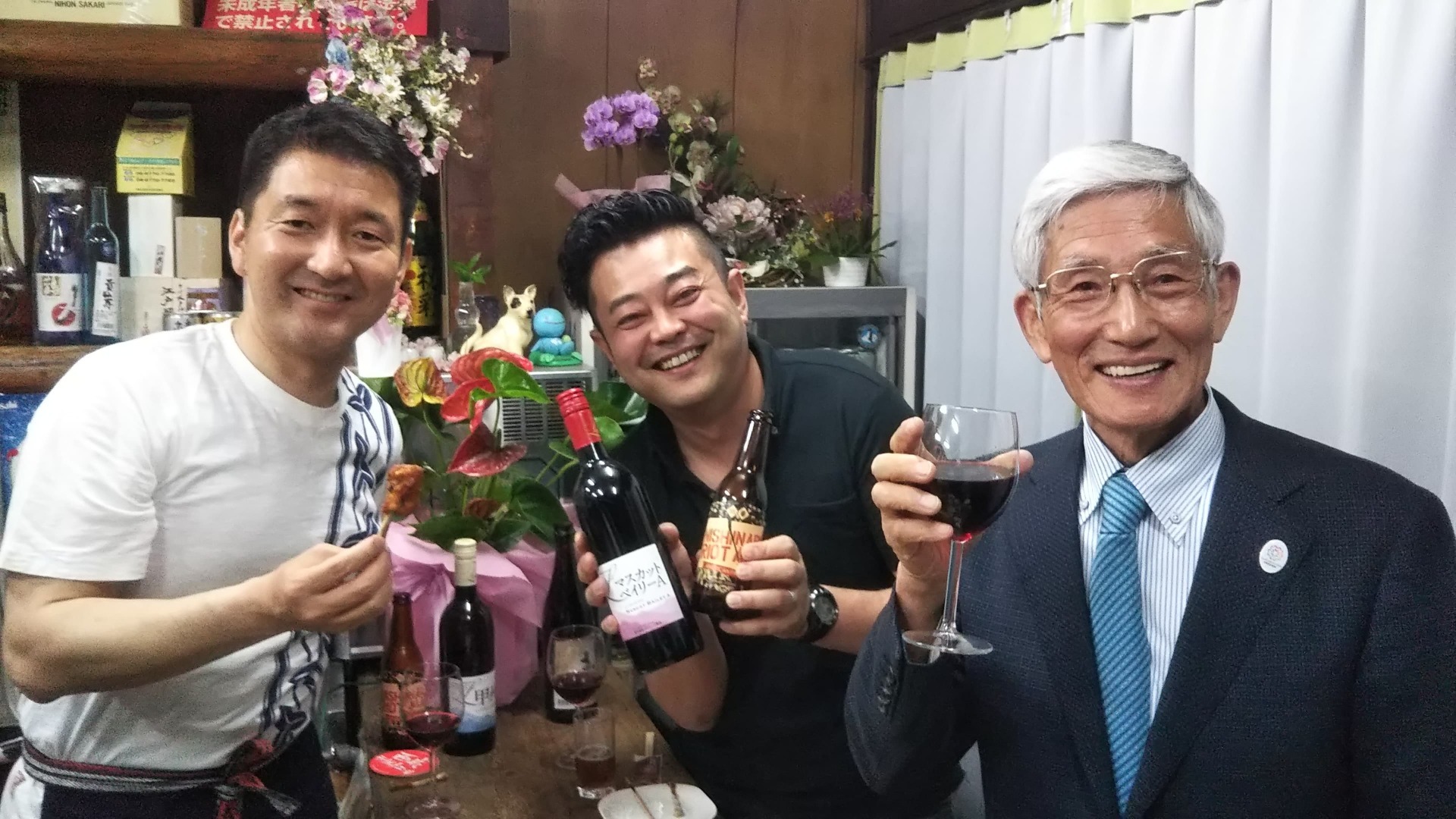 柳本あきら