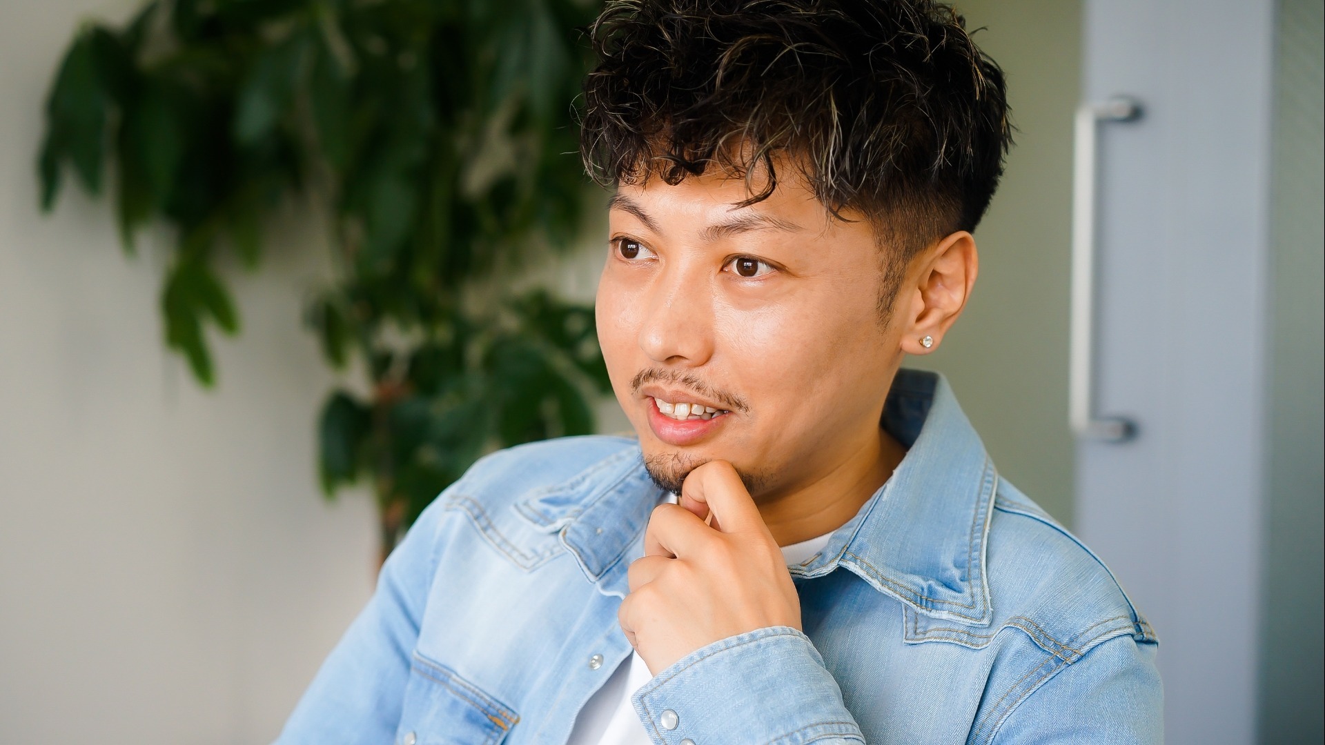 HIDEKAZU